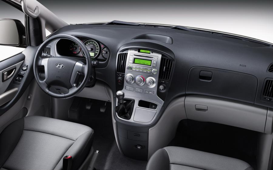  Hyundai H1 2008 года  (фото 19 из 39)